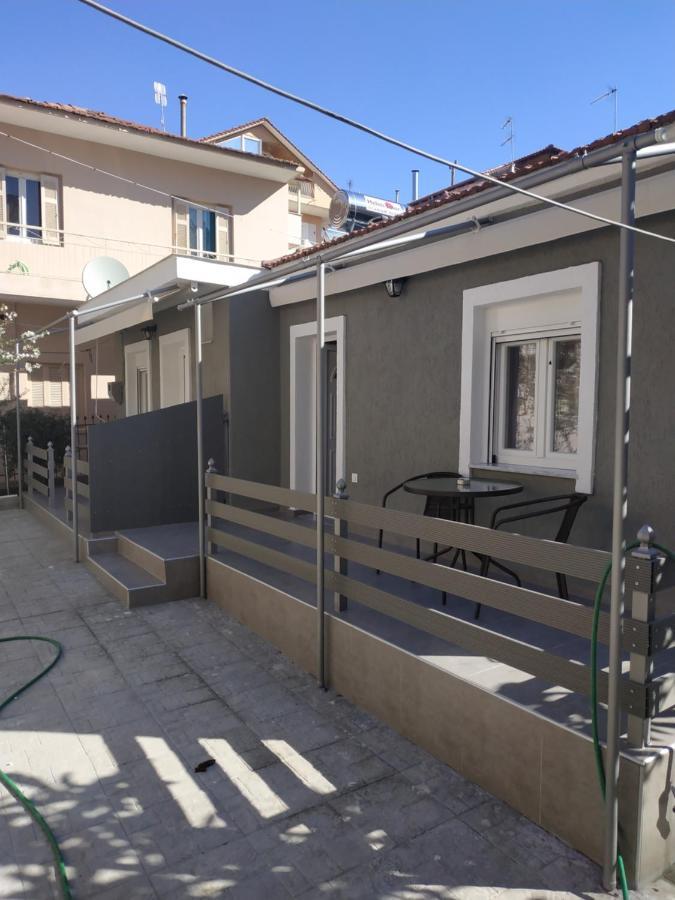Agelikis' Apartments Nea Kallikrateia Exterior photo