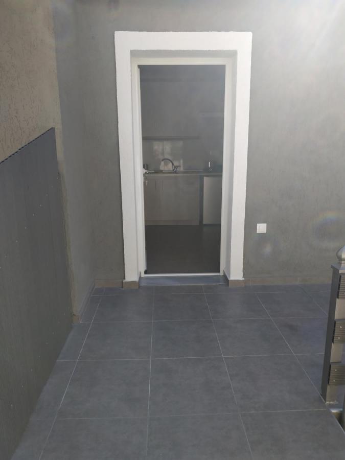 Agelikis' Apartments Nea Kallikrateia Exterior photo